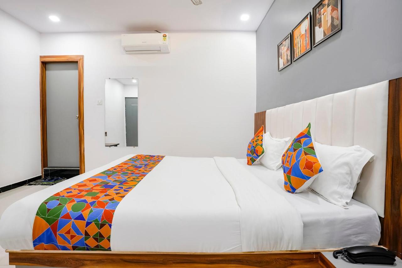 Fabhotel Magnus Surat Dış mekan fotoğraf